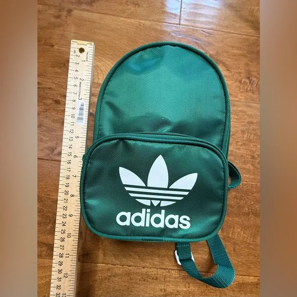 Adidas Originals Trefoil Mini Backpack Green Festival Travel Bag NWOT - Picture 4 of 11